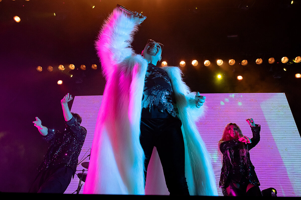 Евгений Стукалин / ТАСС📷Певец Шура во время выступления на концерте