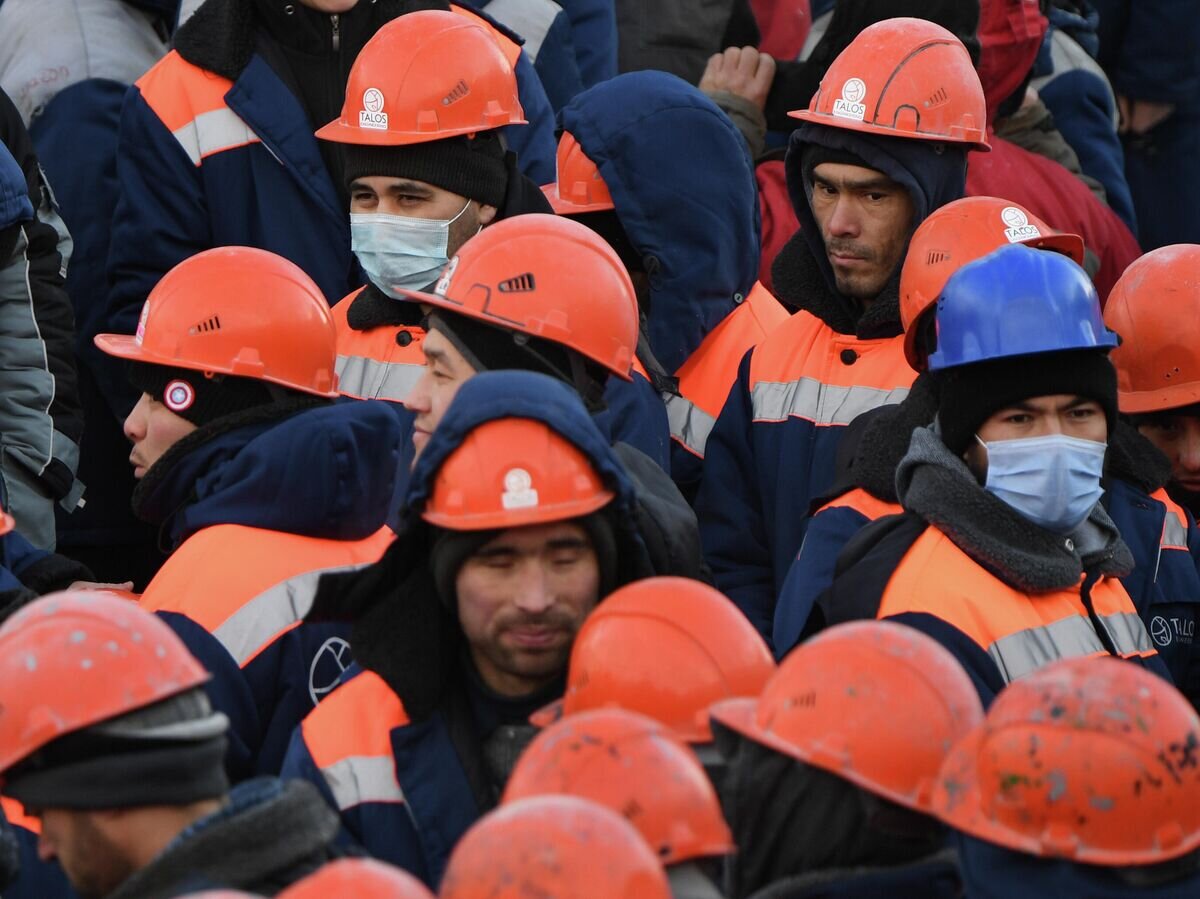    Рабочие© РИА Новости / Александр Кряжев