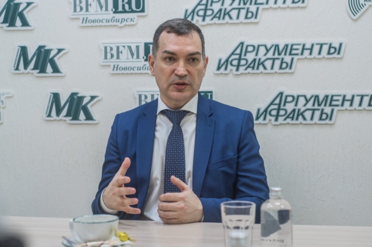    Мэр Новосибирска выступил за привлечение бизнеса к ремонту дорог