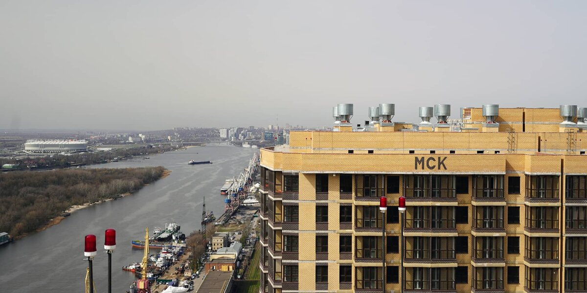 Вид на Дон из окна квартиры.