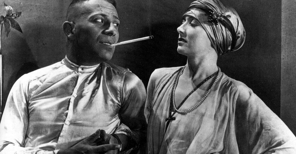 Кадр из фильма "Слепые мужья / Blind Husbands (1919)"