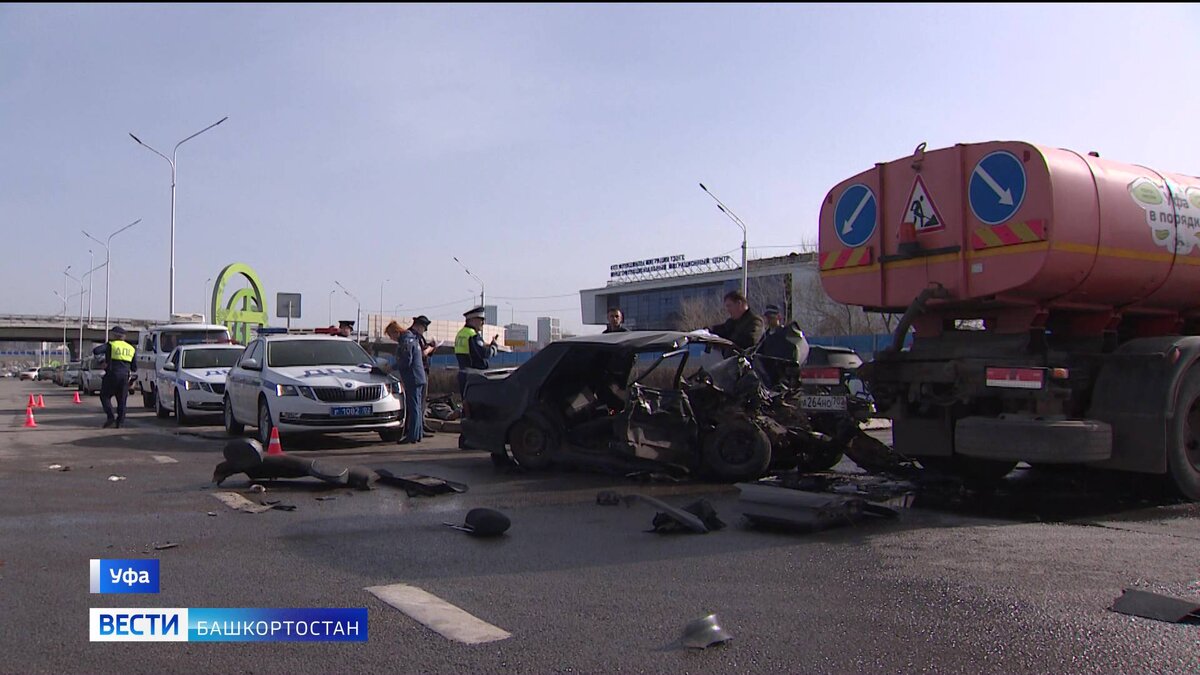 В Уфе закроют разворот на дороге, где в аварии погибли пять человек |  Башкортостан 24 | Дзен