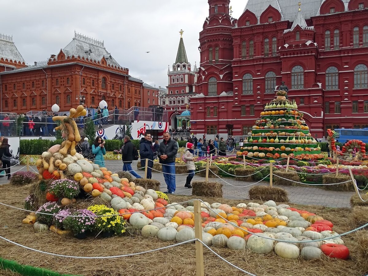 Манежная площадь москва фото