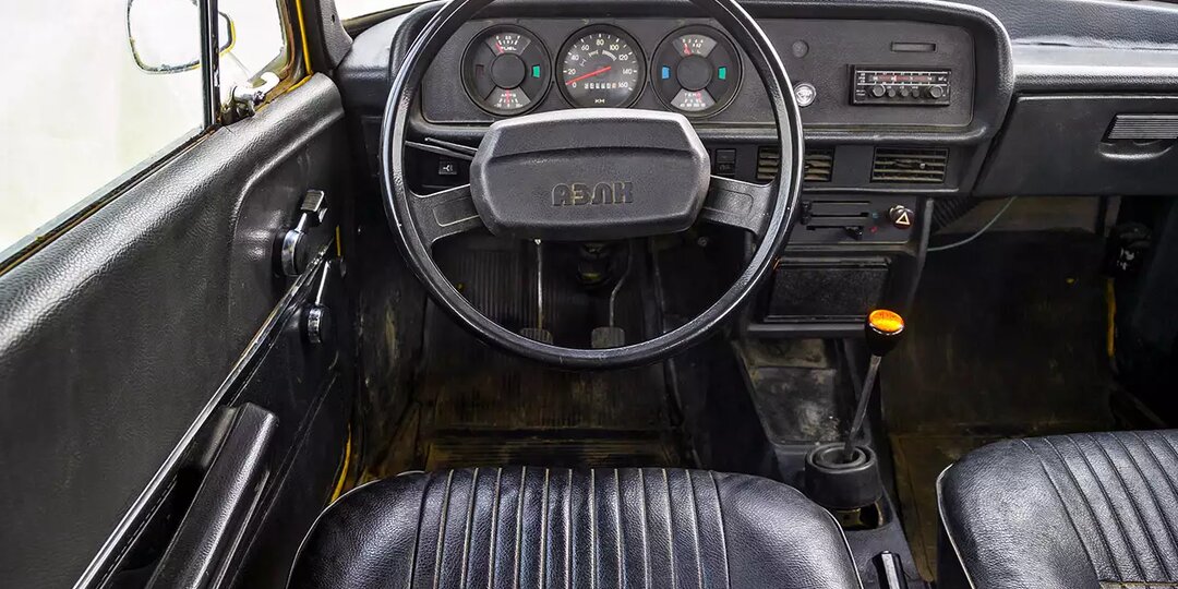 Автомобиль, который спас автозавод АЗЛК, Москвич 2140