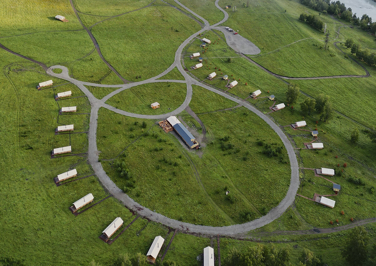    Погружение в Алтай: что сегодня может предложить туристам край высокогорных степей, рек и озер