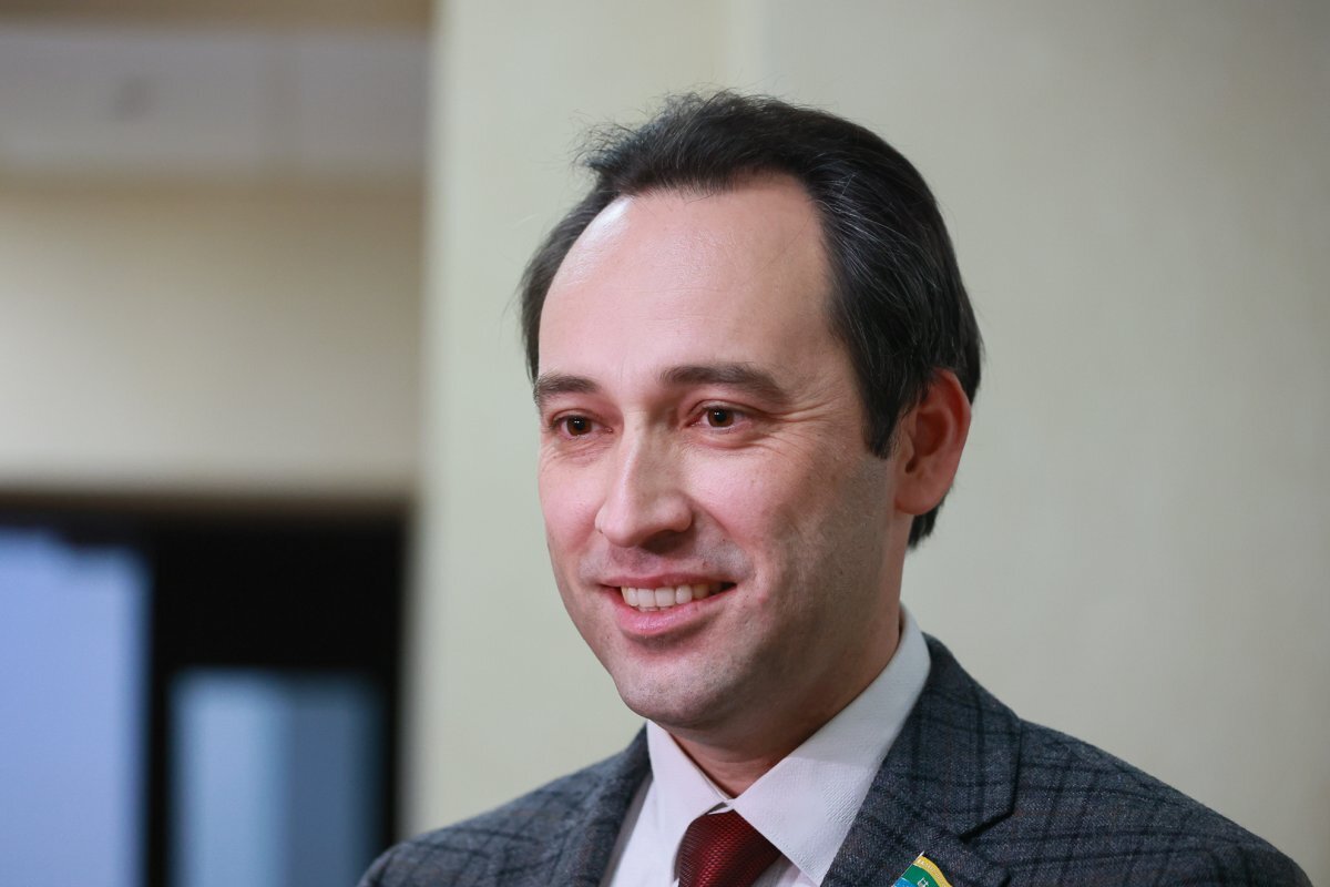 Денис Хаванцев придумал радикальное решение проблемы.  Фото: ФедералПресс / Иван Кабанов