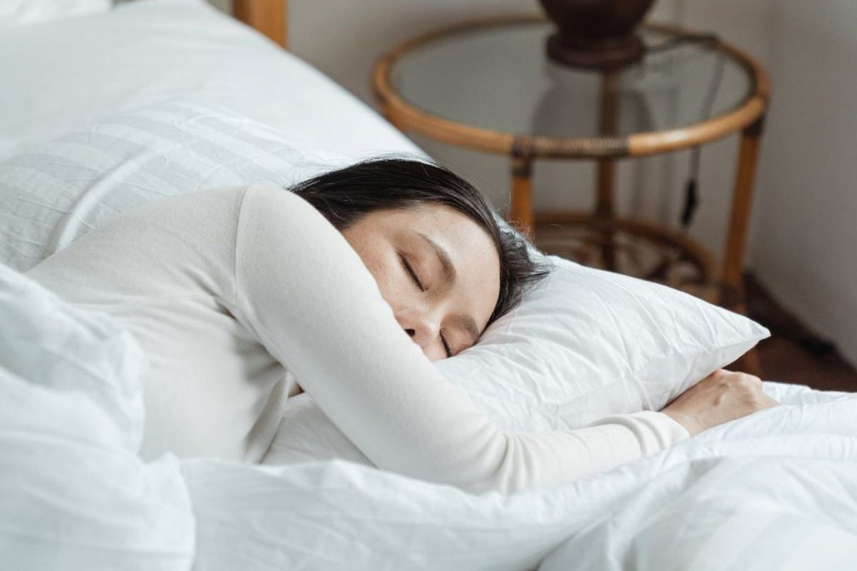 Врач-диетолог Шафаг Садыгова: продолжительный качественный ночной сон способствует потере жира на животе и общему похудению.