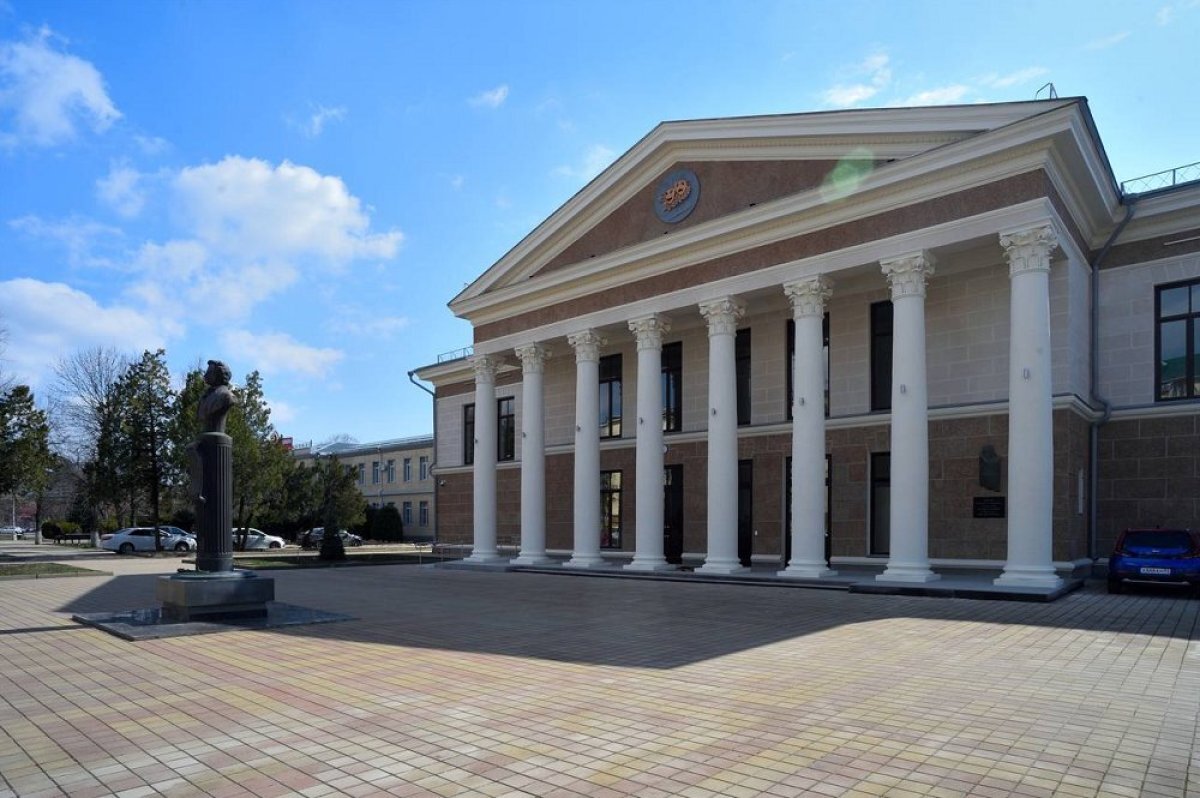    Оценка президента.