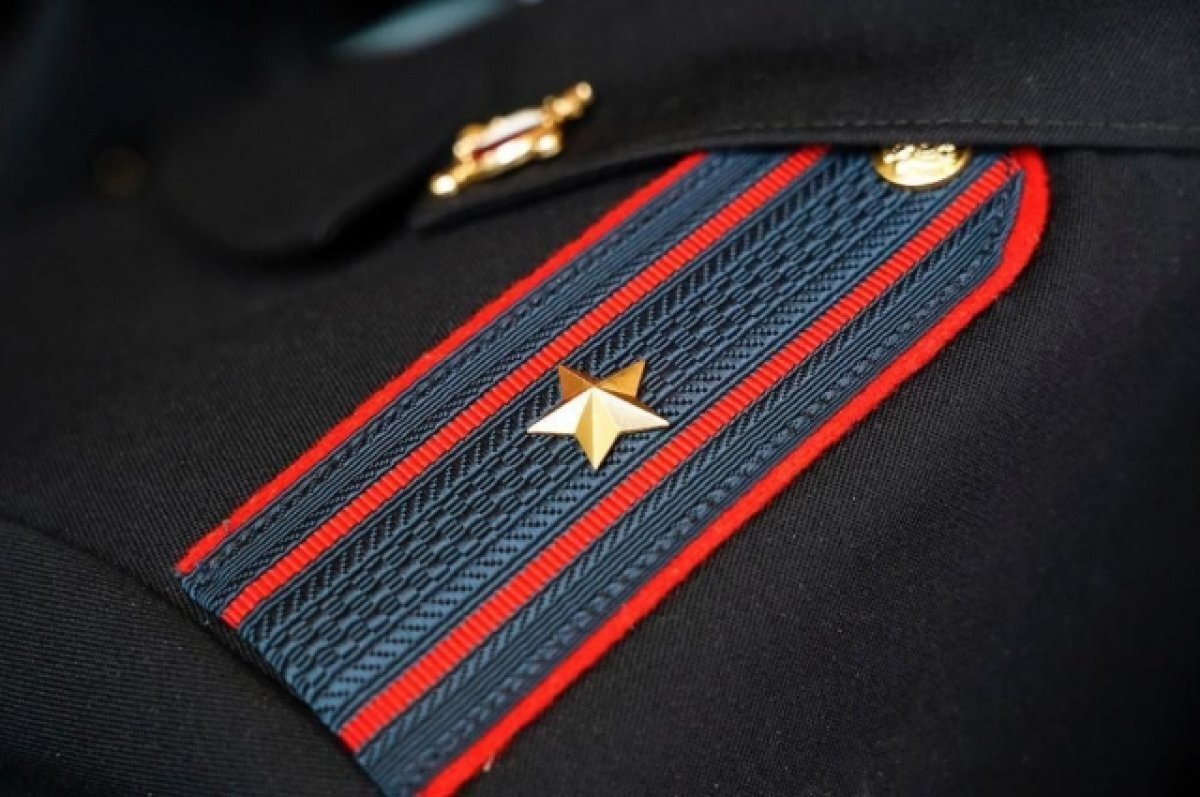    Погибших при обстреле в КЧР полицейских похоронили с почестями