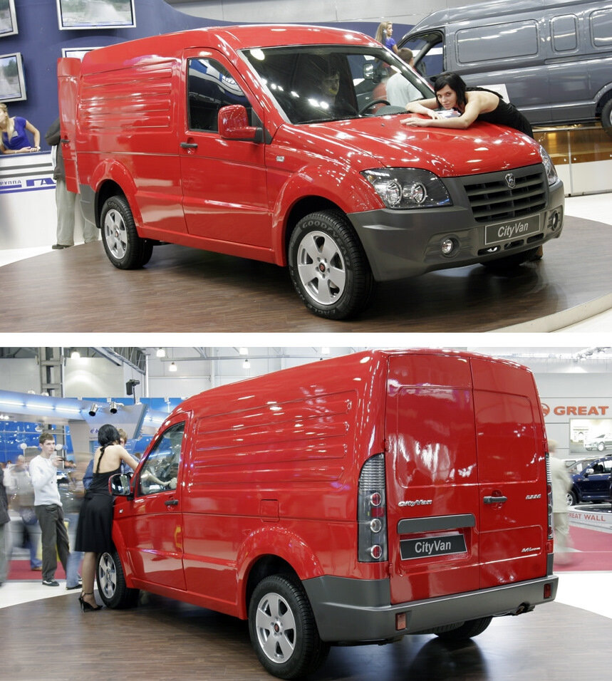 Новая модель, представляла собой двухместный фургон, с полезной нагрузкой 800 кг, относящийся к классу лёгких коммерческих машин полной массой до 2.3 т. Кузов опытного образца был изготовлен из стеклопластика и установлен на стальной платформе. Куда же без девушек на автосалоне )) 