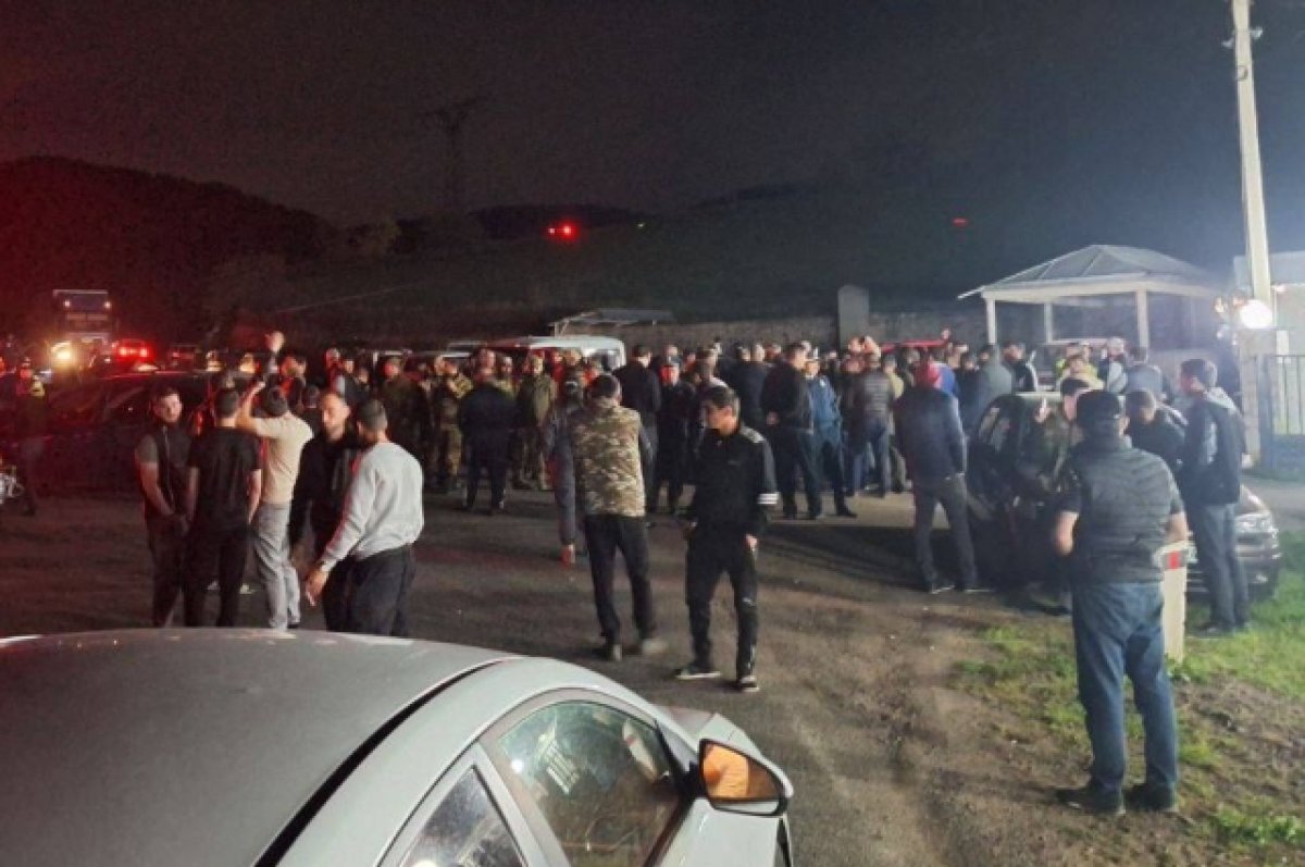    В Армении начали задержания активистов, перекрывших дорогу к Грузии