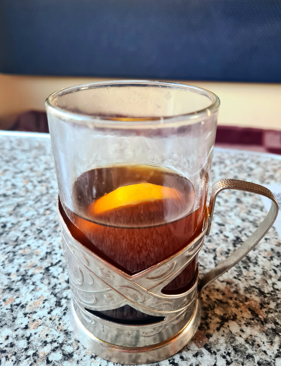 Самый вкусный чай - тот, который пьется в дороге