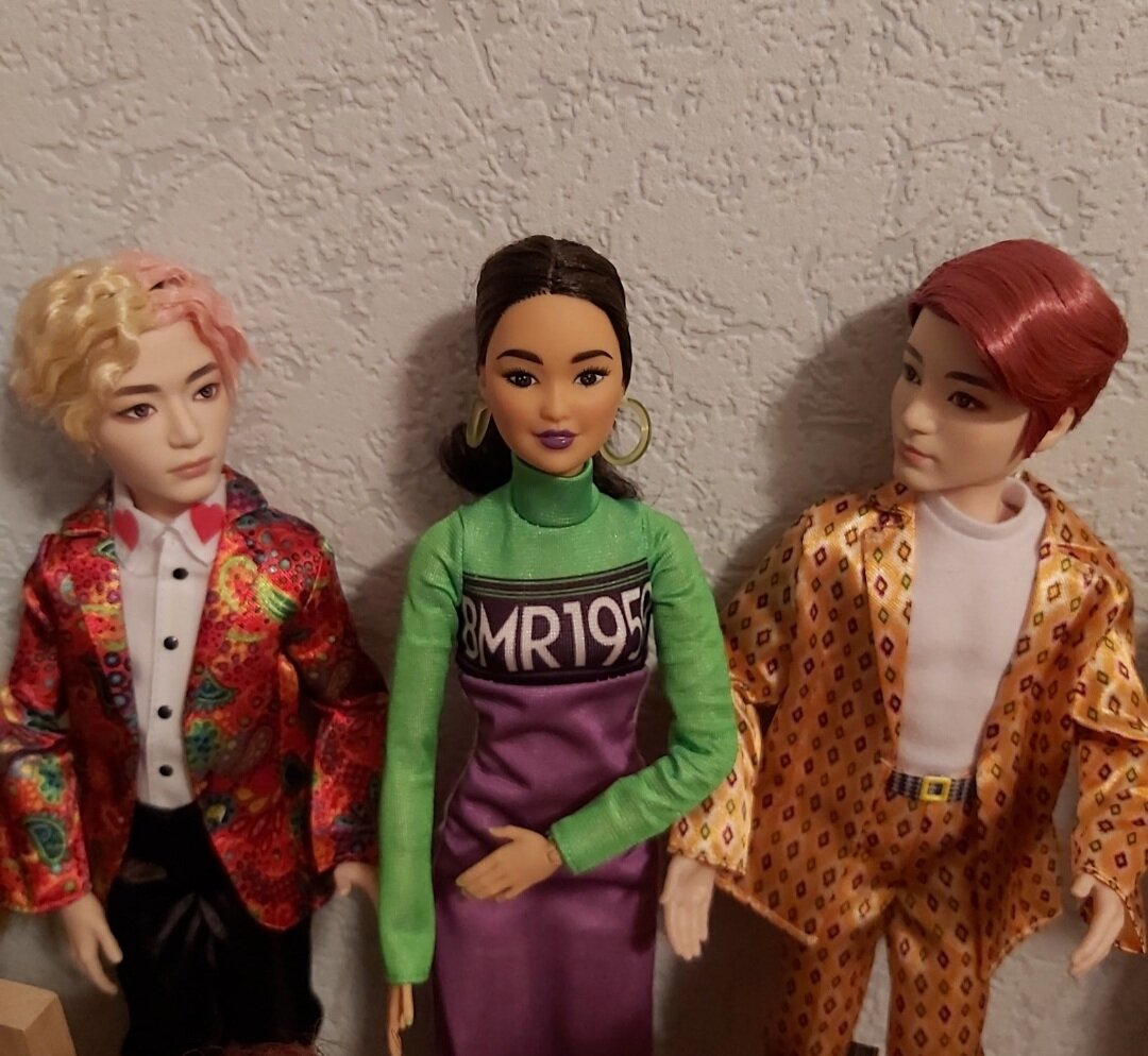 Таня в гостях у Вичонга и Чонгука