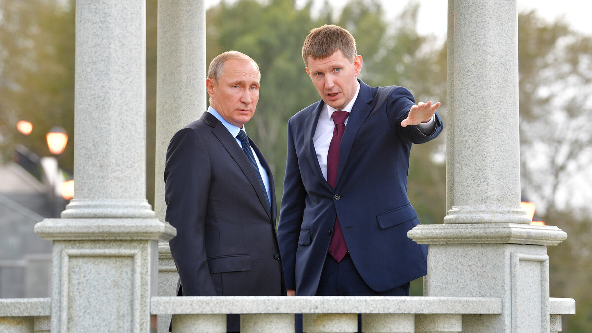 Максим Решетников показывает Владимиру Владимировичу поразительные перспективы отечественной экономики