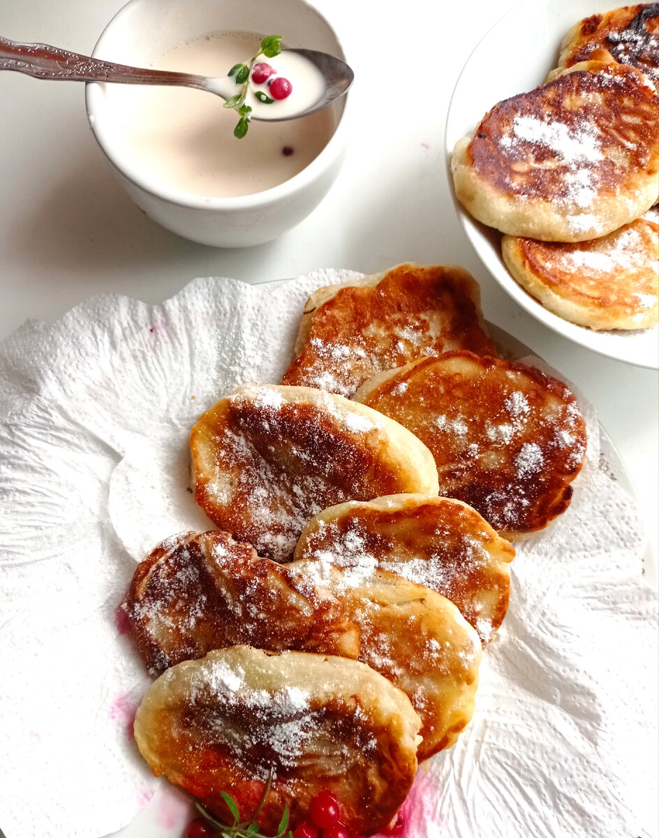 Можно пить чай с оладушками