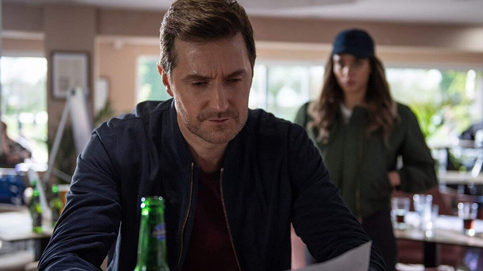    Кадр из сериала «Незнакомка»