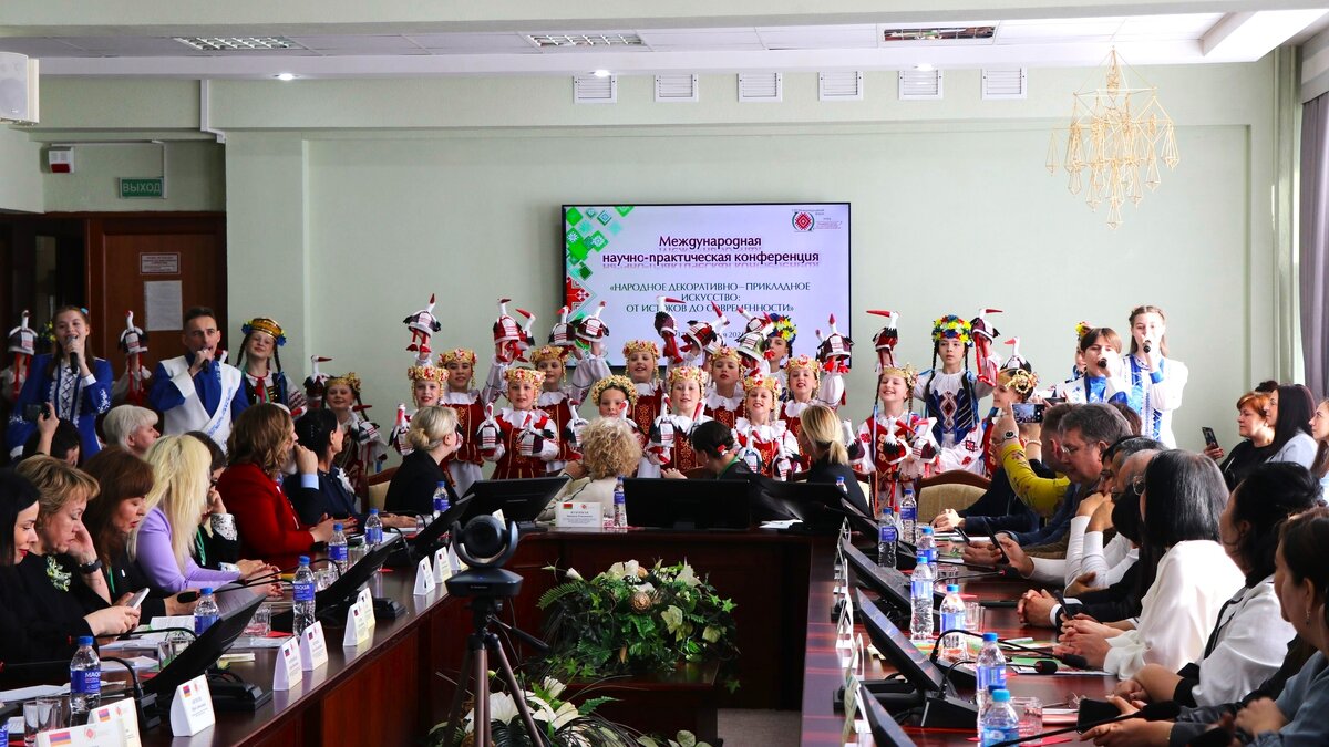    Югорчане приняли участие в Международном форуме в Беларуси