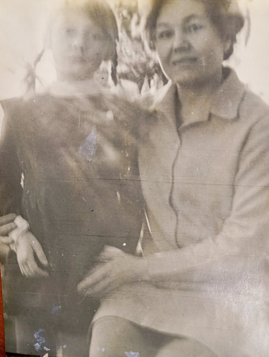 Мамина дочка. Фото из своего архива. 1972 год. 