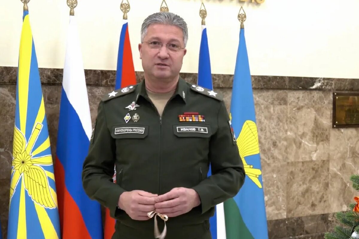 А что сказали люди про арест Иванова?