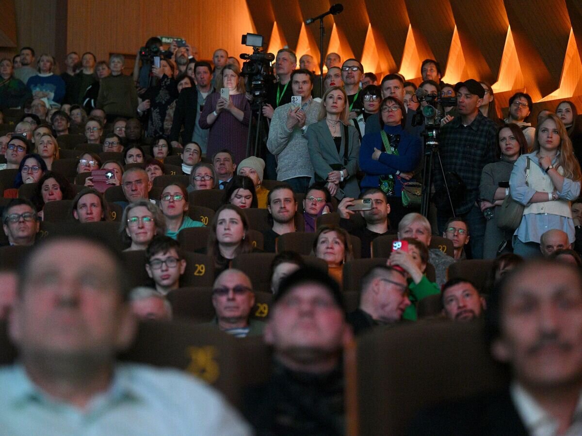    Фестиваль документального кино "RT.Док: Время героев"© РИА Новости / Рамиль Ситдиков