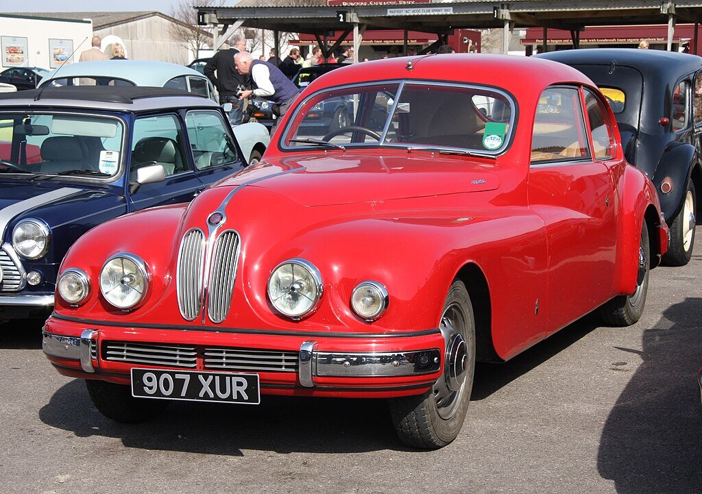 The car was found in bristol. Bristol 401. Машина Бристоль 405. Автомобиль Бристоль 410. Bristol 403.