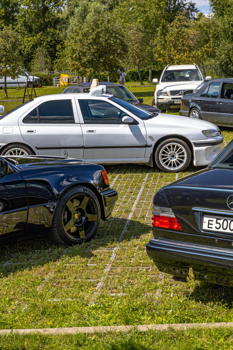 Peugeot 406 Такси и Mercedes W124 AMG. Часть 7. Редчайшие авто! Моя  фоторабота | SvarogovMSK Фотограф | Дзен