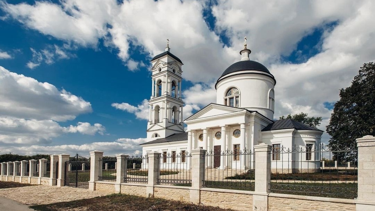 Храм Михаила Архангела // усадьба Скорняково-Архангельское