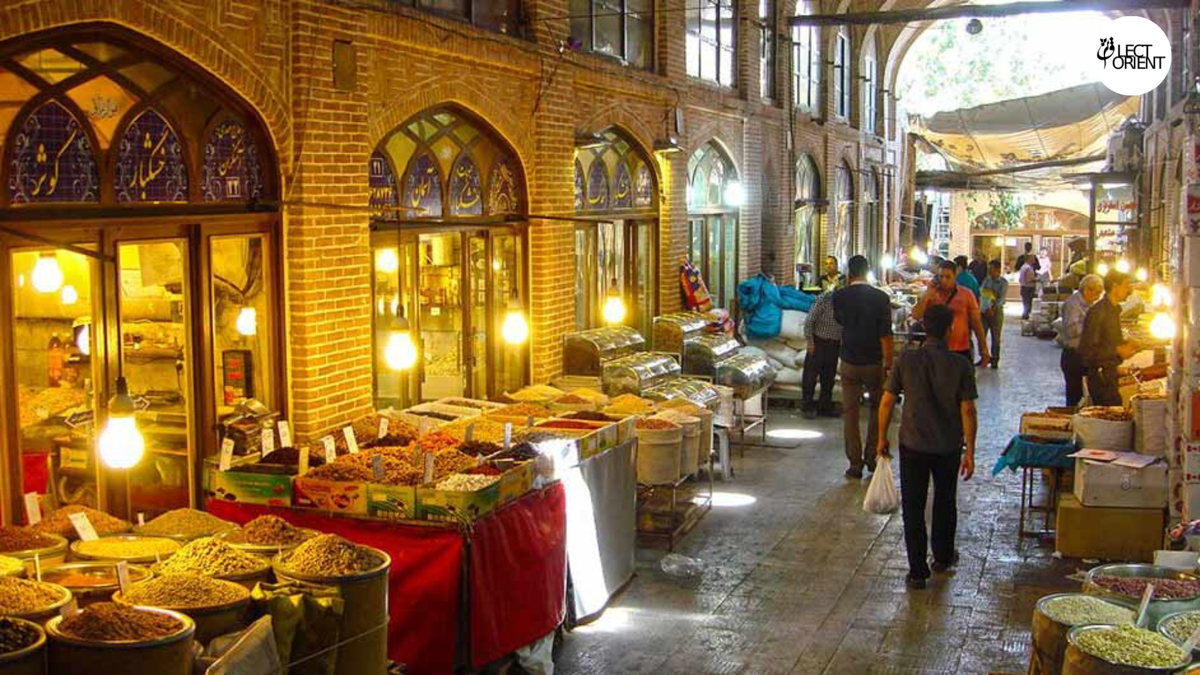 Улица со специями на территории Гранд Базара. Фото взято из https://iranparadise.com/tehran-grand-bazaar/