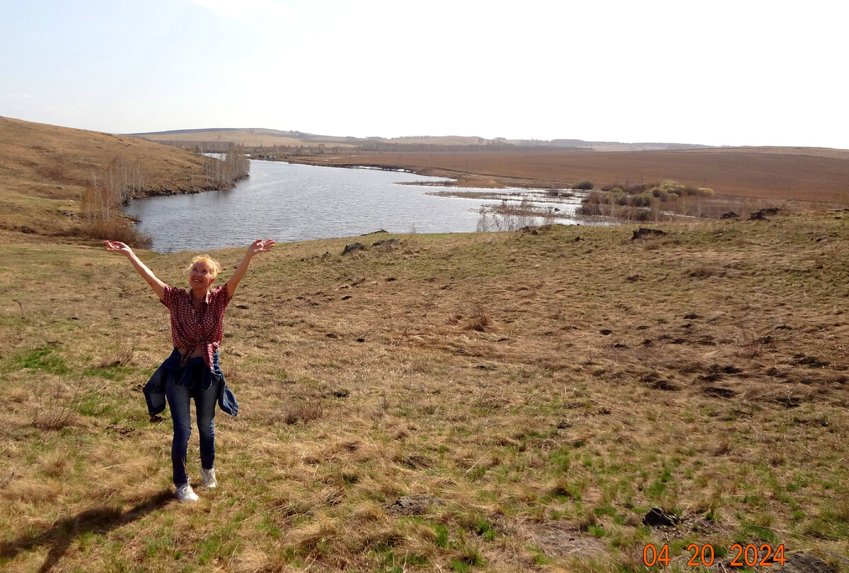 Пойма реки Курасан разлилась, в этом году она особенно полноводная