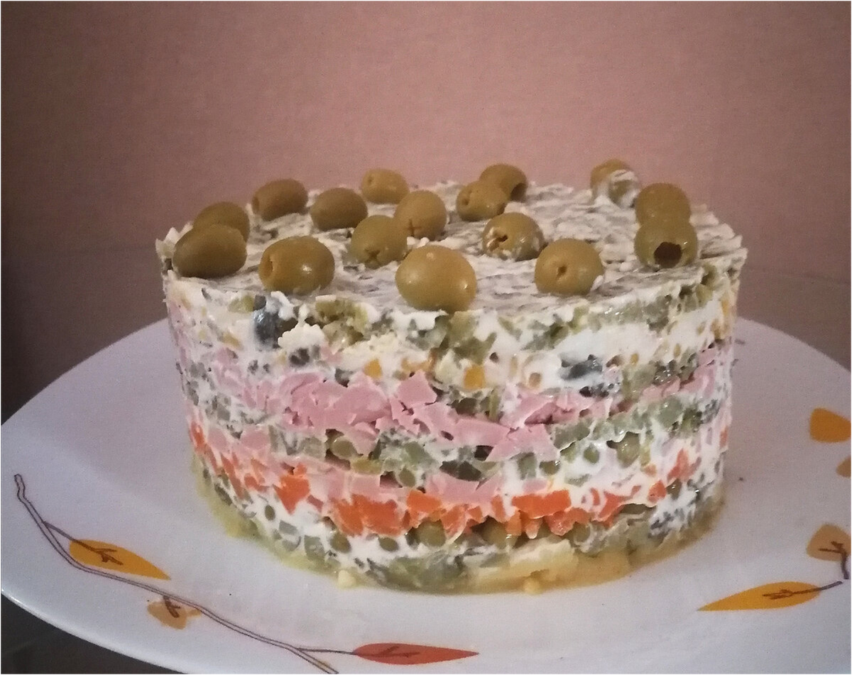 Фото 1 автора. Оливье вот делаю