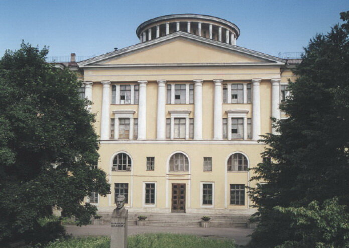 Государственный оптический институт им. С. И. Вавилова, Wikimedia Commons