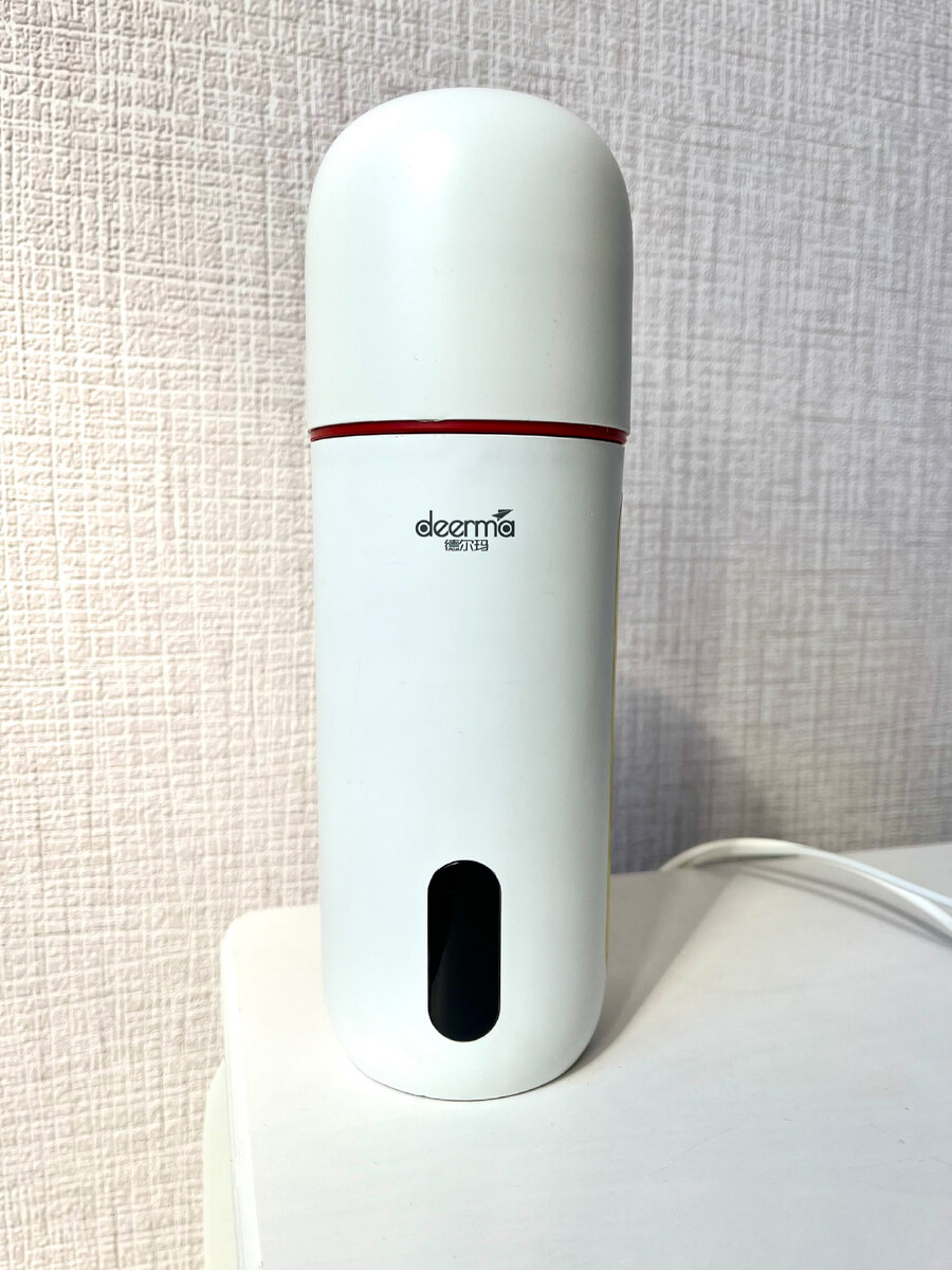 Чайник объёмом 350 мл. Рисоварка еще до нас не дошла, ждем её с нетерпением 😁