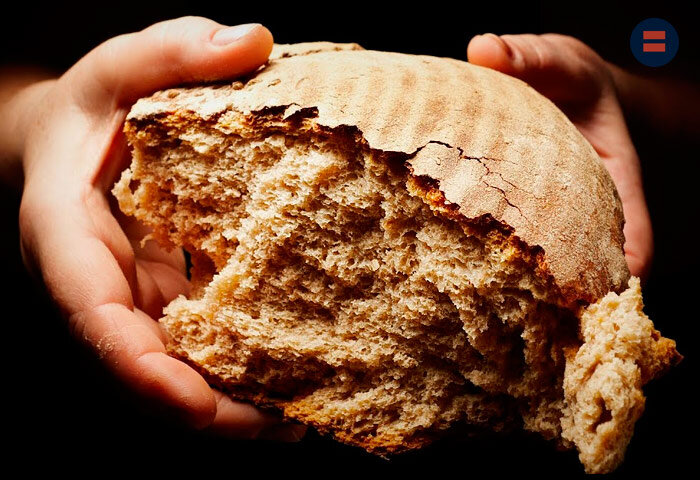 В России начали печь хлеб с использованием насекомых