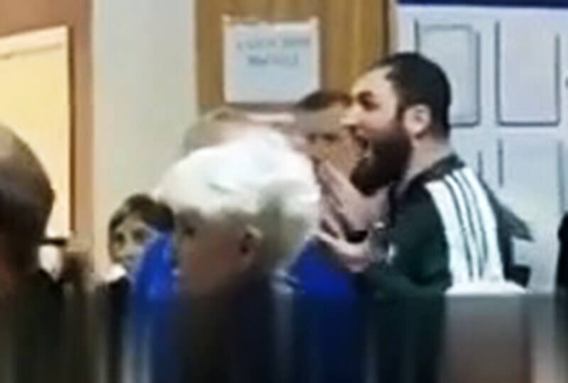    Горячий кавказский мужчина, ДНР