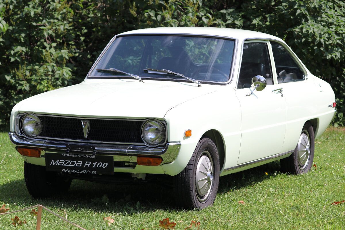 MAZDA R 100