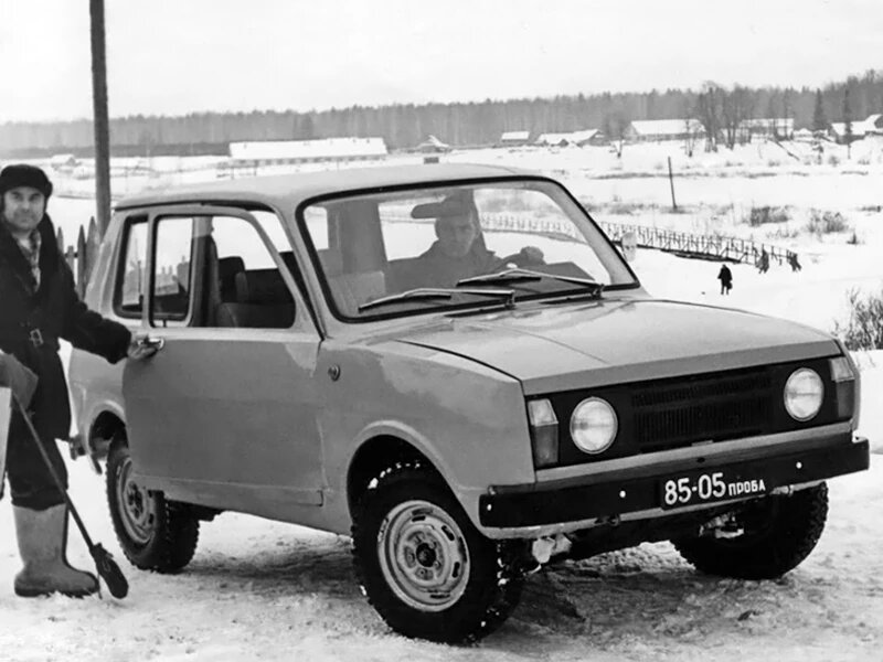 ИЖ 14. опытный автомобиль советского производства 1972—1973 годов (патент на промобразец 1972 год)