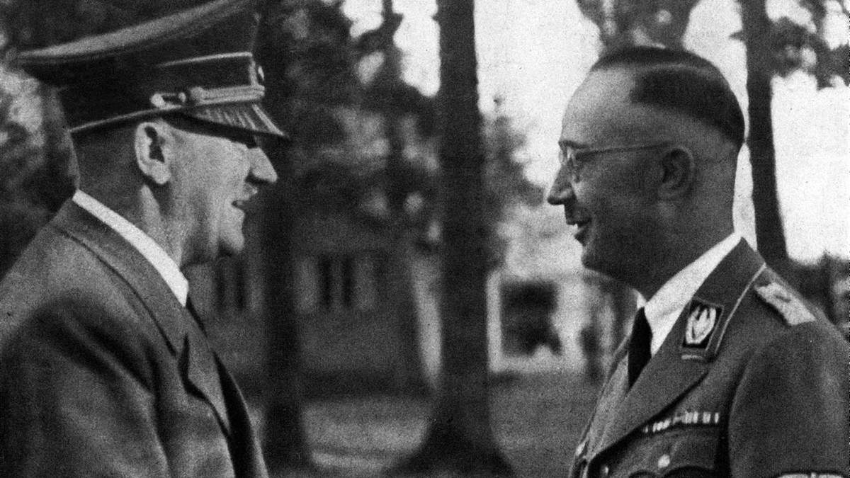 Адольф Гитлер и Генрих Гиммлер. Фотография из открытых источников