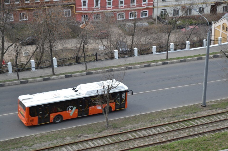    Движение автобусов изменится из-за репетиций Парада Победы в Нижнем Новгороде. Кристина БЕРБАСОВА