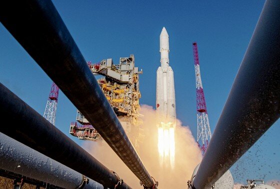    Запуск первой летной ракеты космического назначения «Ангара-А5»