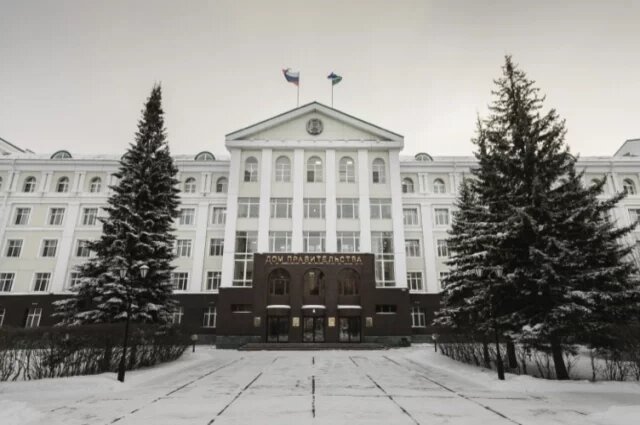    Почему в Югре уволились руководители депархитектуры и депсоцразвития?