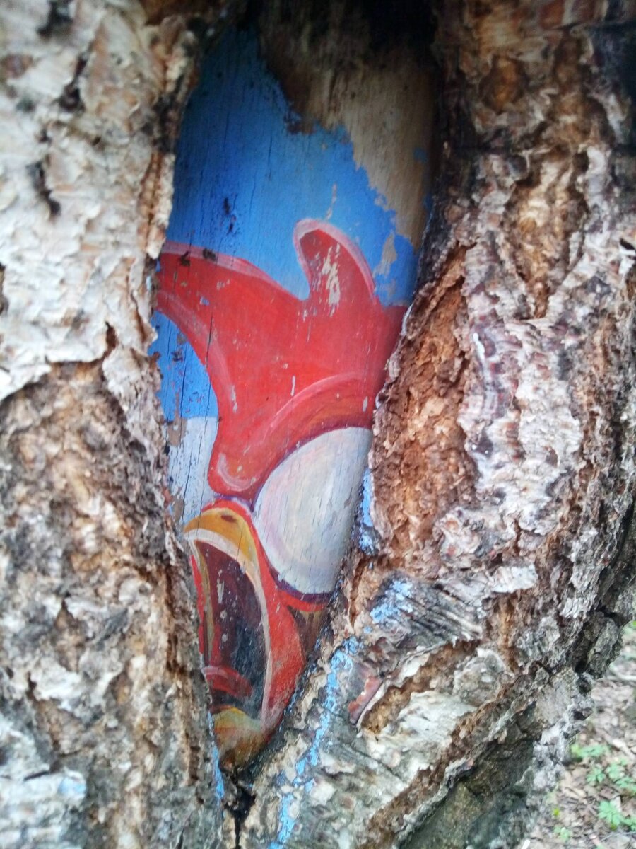 Новая картинка на дереве в Измайлово