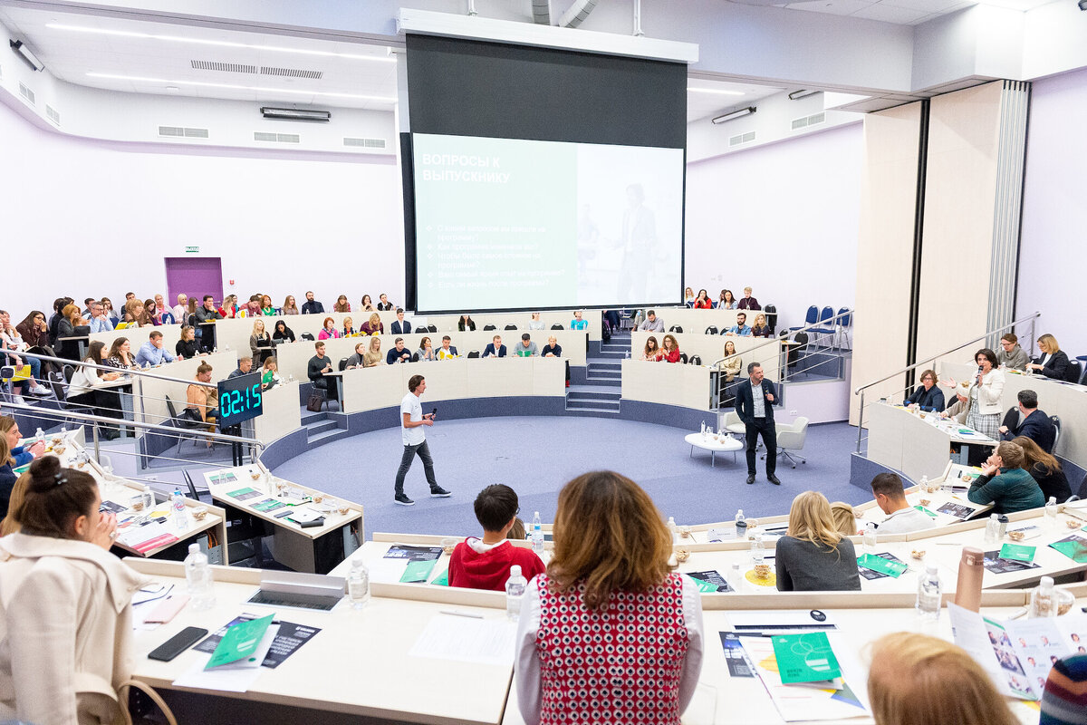     В Москве открылся научно-популярный лекторий