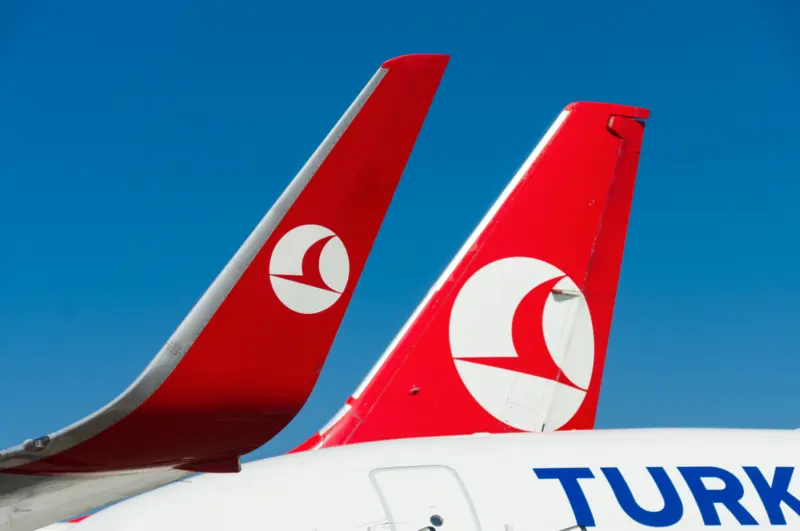 Почему Turkish Airlines снимает россиян с рейсов? Фото: runningwithmiles.boardingarea.com