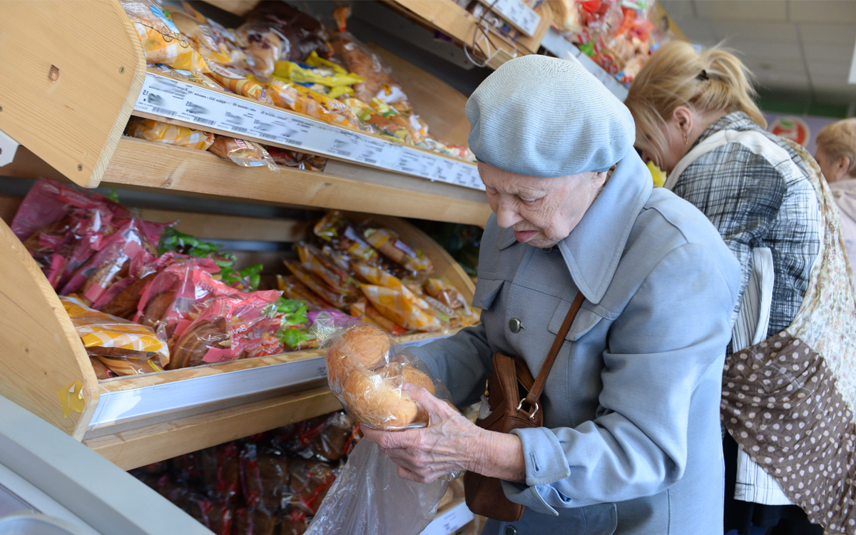 Россияне в кризисе: как выжить, когда всё дорожает, а зарплаты стоят на месте? Советы экспертов и реальные истории