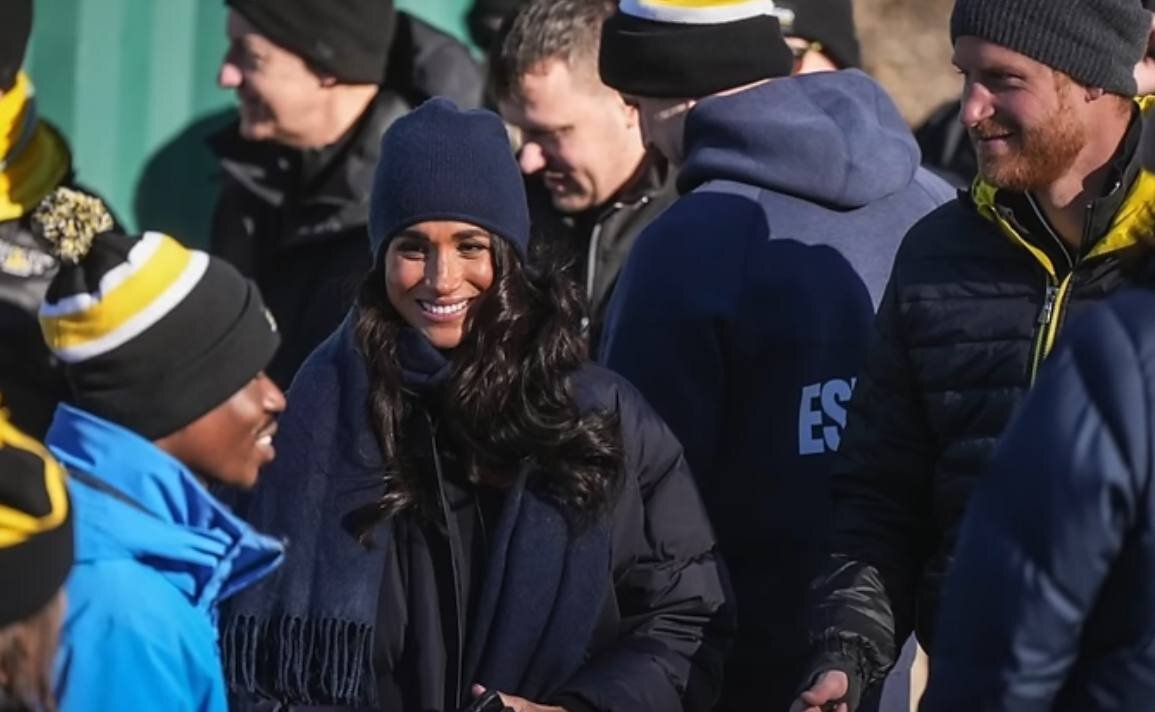 Скриншот из видео YouTube-канала blushsupreme