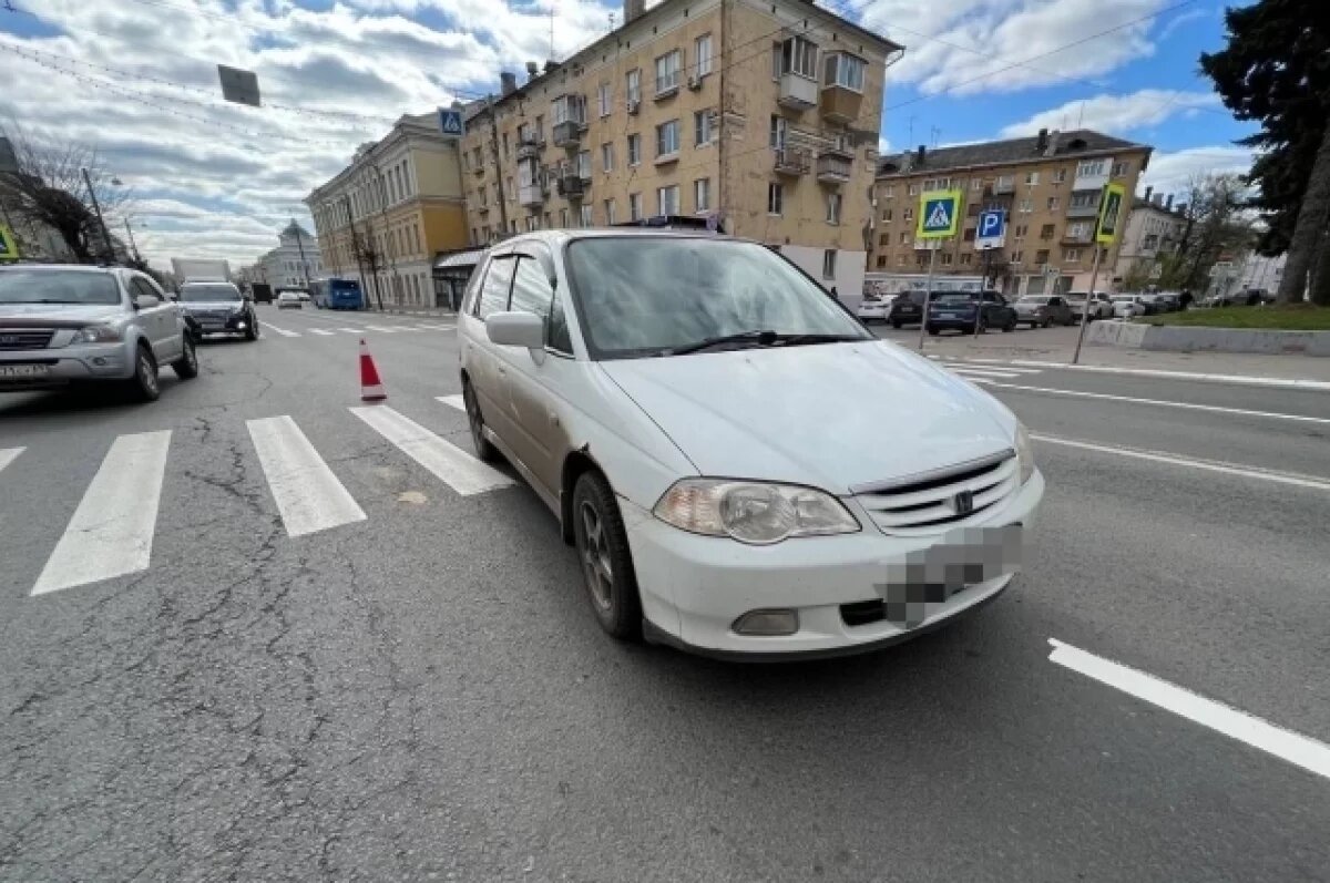    Из центра Твери увезли в больницу сбитого на переходе 54-летнего пешехода