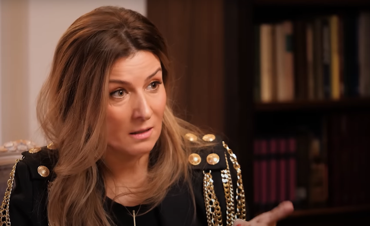 Кадри из рекламы МТС