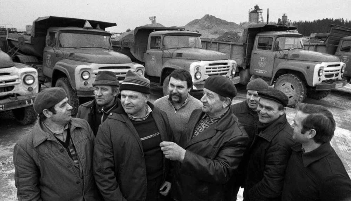 Водители ЗИЛ-130