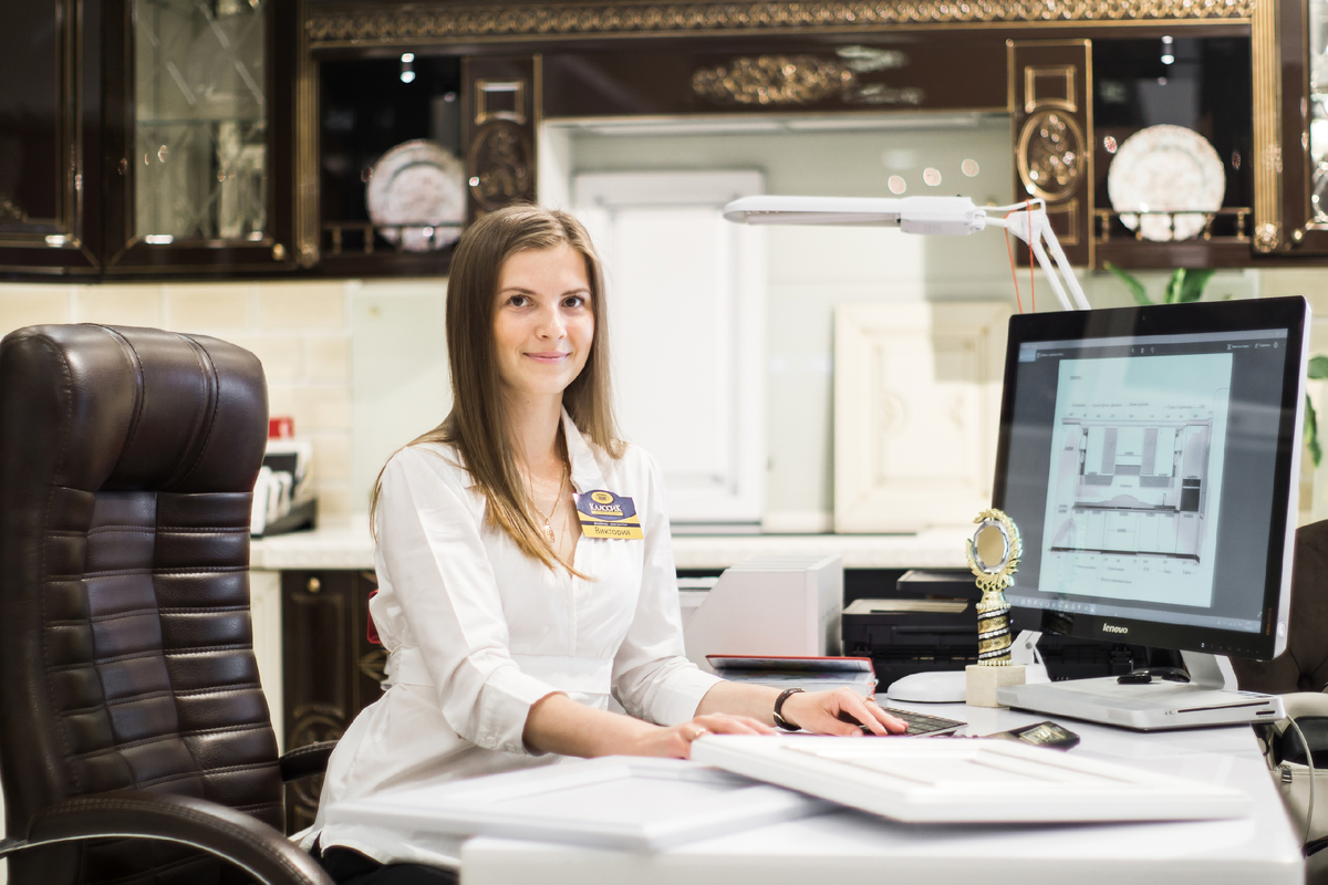 Встреча в салоне