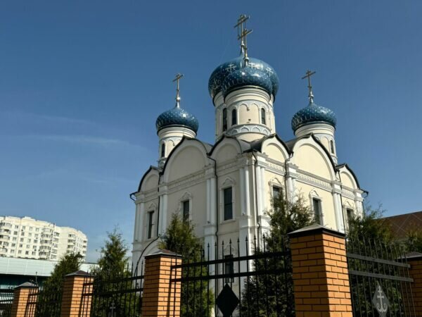    Храм святого Праведного Воина Адмирала Феодора Ушакова. Фото: Светлана Лобова. UG.RU